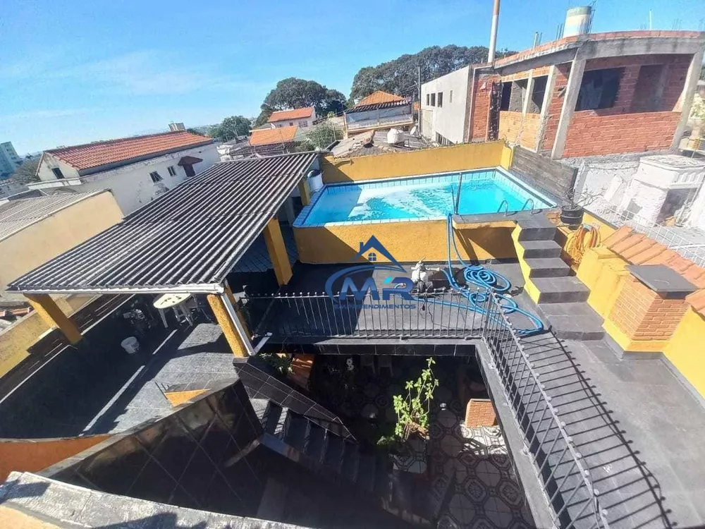 Sobrado, 5 quartos, 233 m² - Foto 1