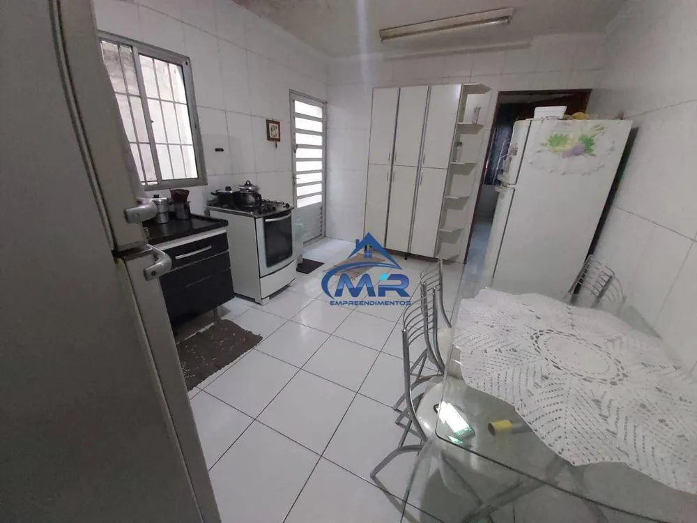 Sobrado, 5 quartos, 200 m² - Foto 2