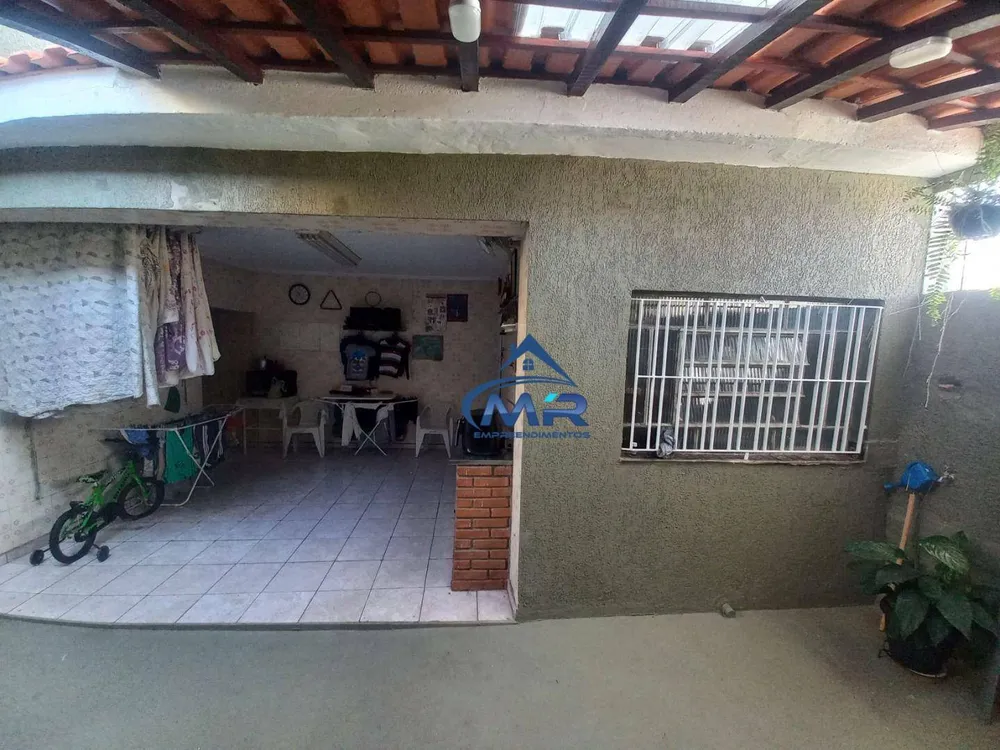 Casa, 3 quartos, 130 m² - Foto 2