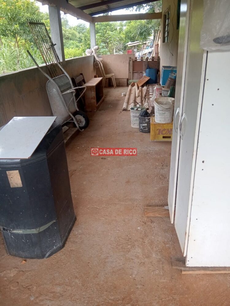 Chácara à venda com 2 quartos, 84m² - Foto 9
