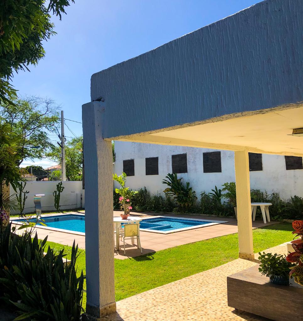 Casa à venda com 4 quartos, 400m² - Foto 2