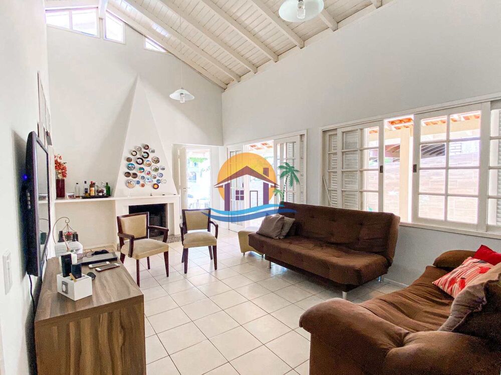 Casa à venda com 5 quartos, 450m² - Foto 1