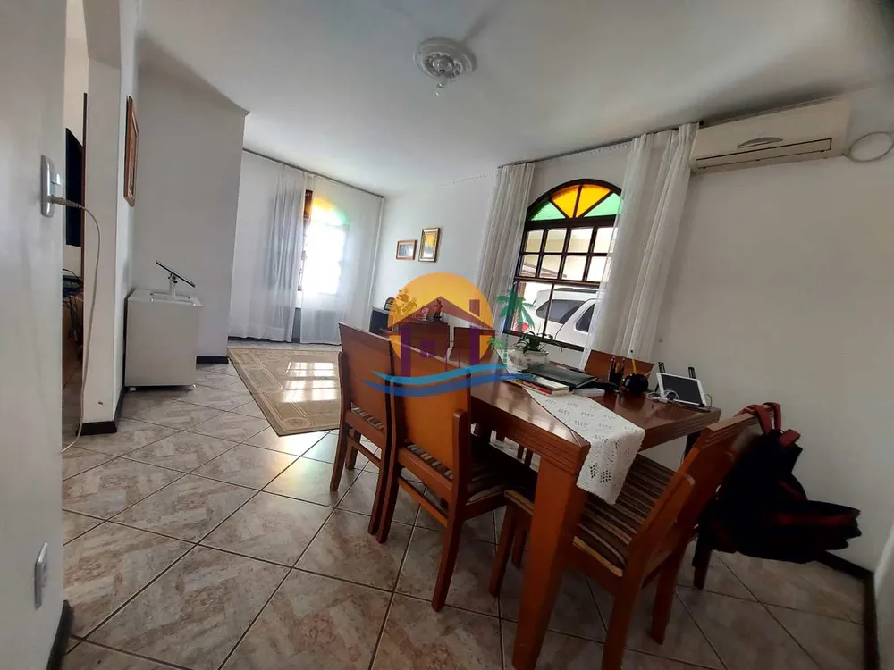 Casa, 5 quartos, 242 m² - Foto 4