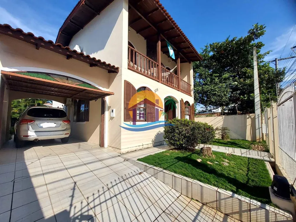 Casa, 5 quartos, 242 m² - Foto 2