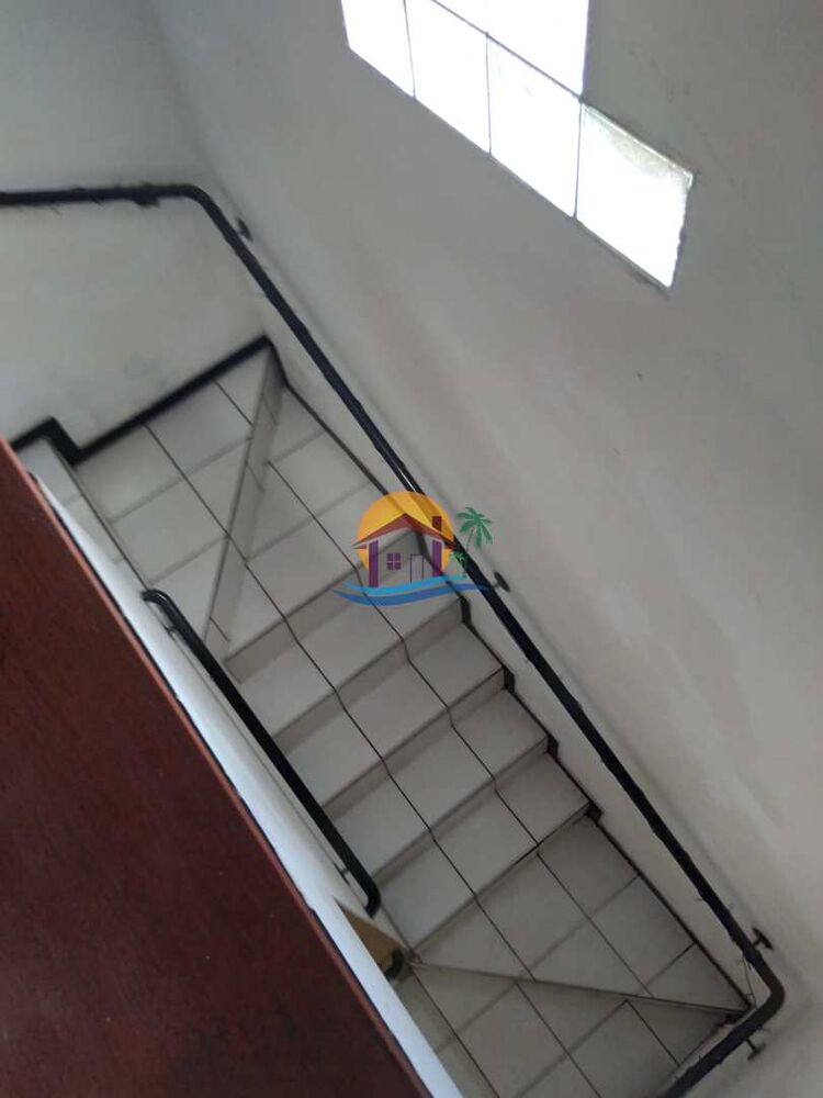 Casa, 7 quartos, 244 m² - Foto 2