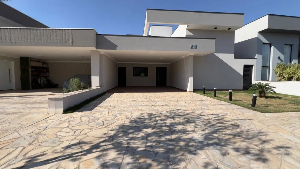 Casa, 3 quartos, 174 m² - Foto 1