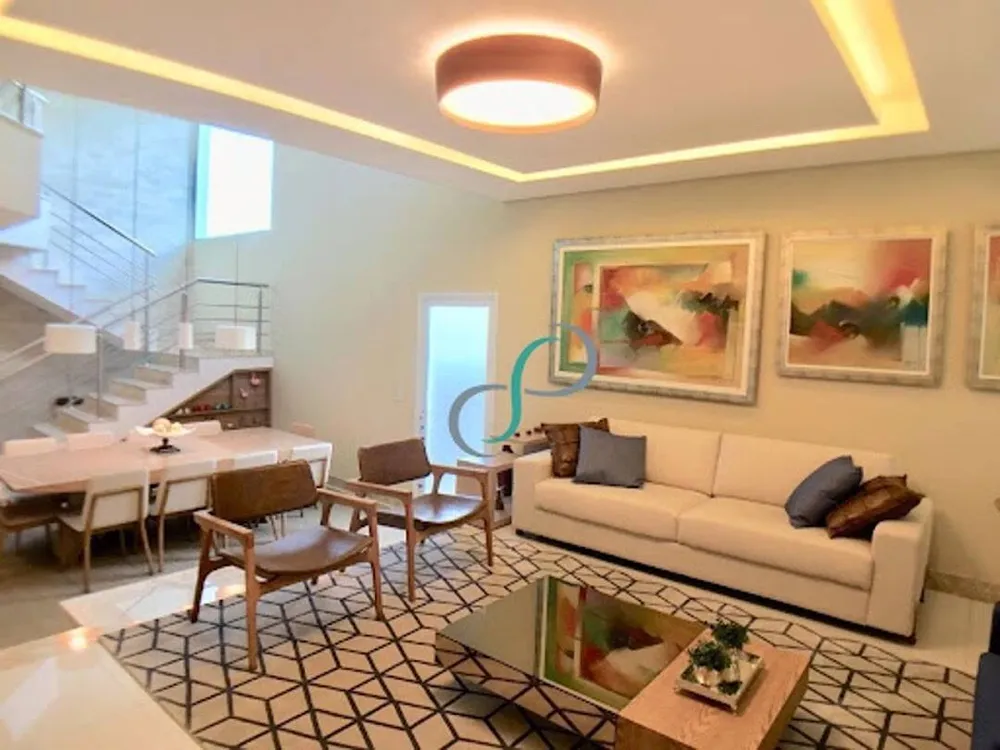 Casa, 4 quartos, 334 m² - Foto 1
