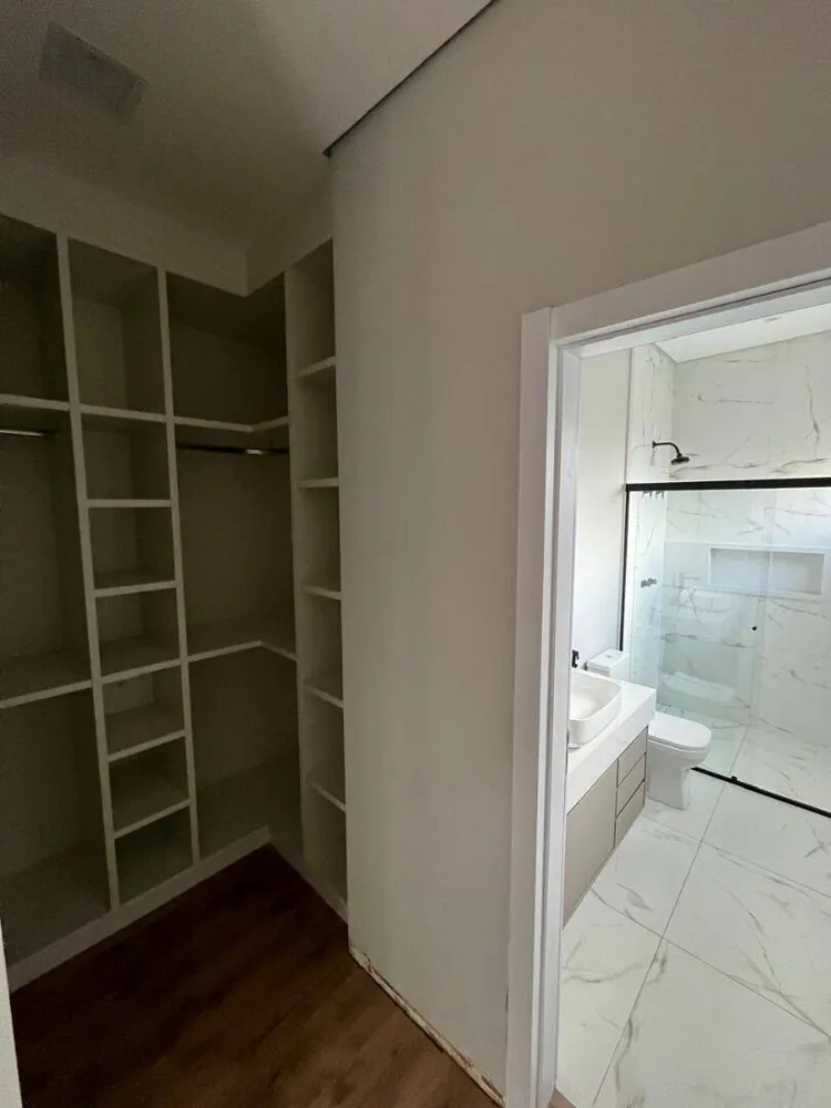 Casa, 3 quartos, 233 m² - Foto 10