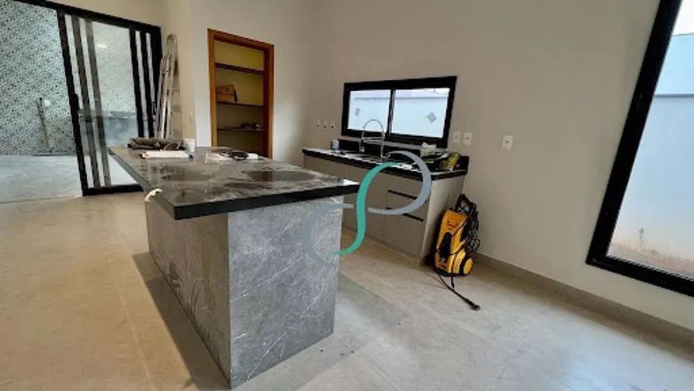 Casa, 3 quartos, 178 m² - Foto 4