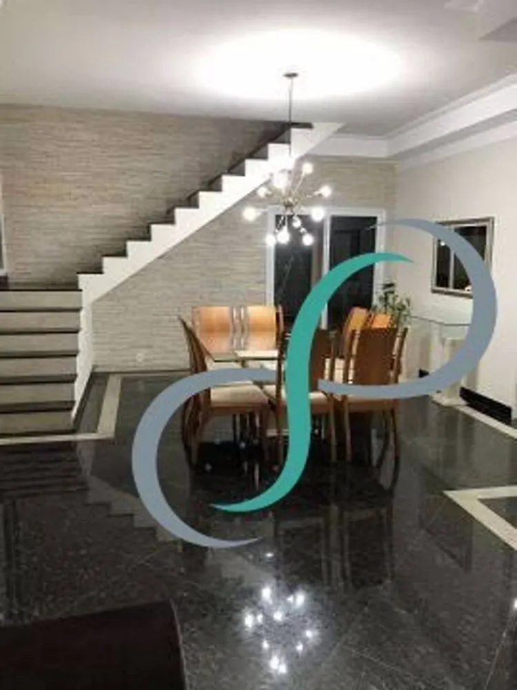 Casa, 4 quartos, 361 m² - Foto 2