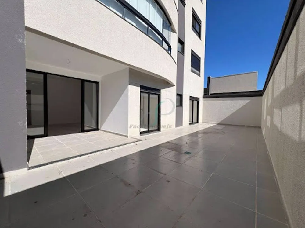 Apartamento, 3 quartos, 141 m² - Foto 1