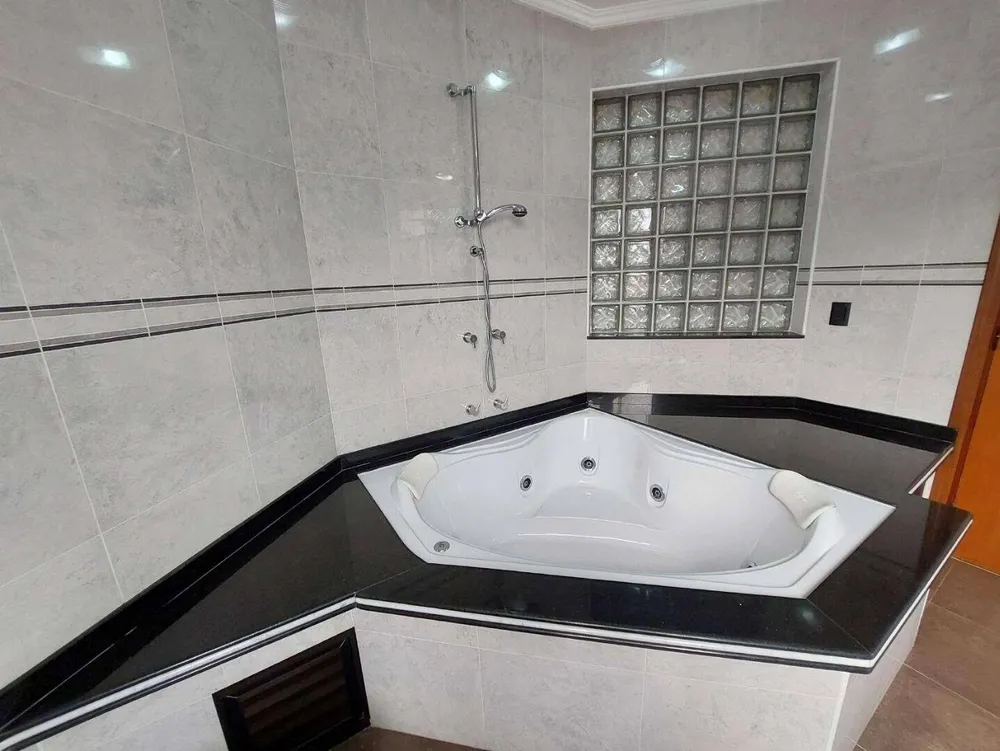 Casa, 4 quartos, 440 m² - Foto 12