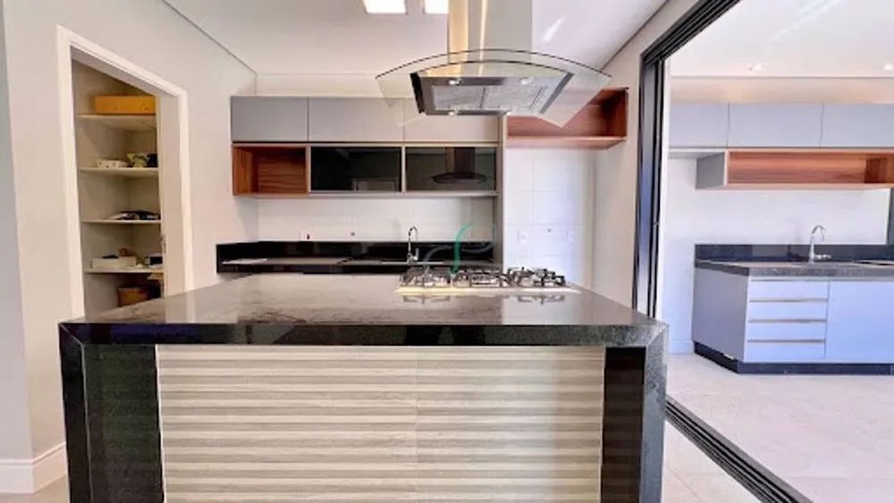 Casa, 3 quartos, 243 m² - Foto 4