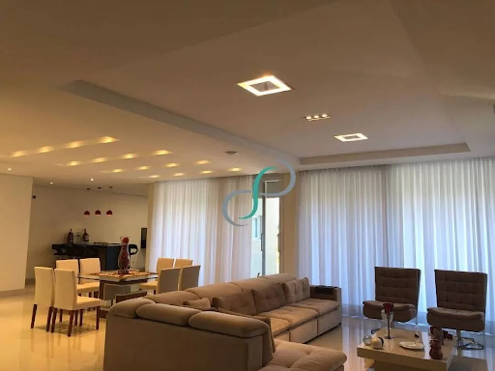 Casa, 4 quartos, 590 m² - Foto 3