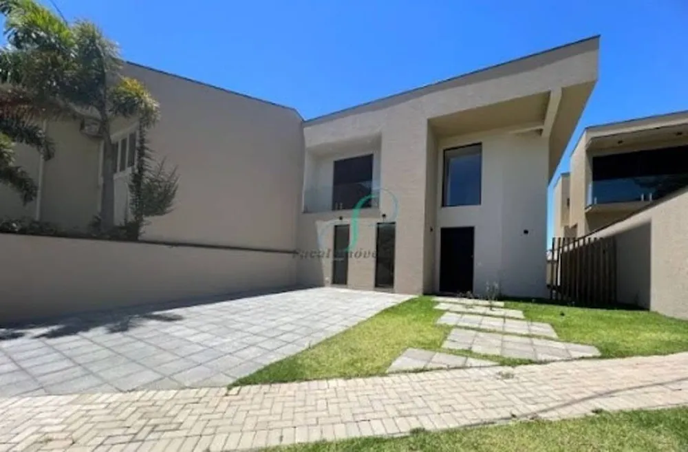 Casa, 3 quartos, 234 m² - Foto 2