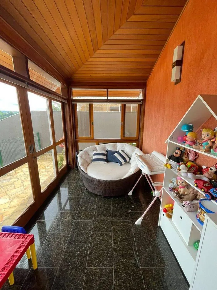 Casa, 3 quartos, 200 m² - Foto 9