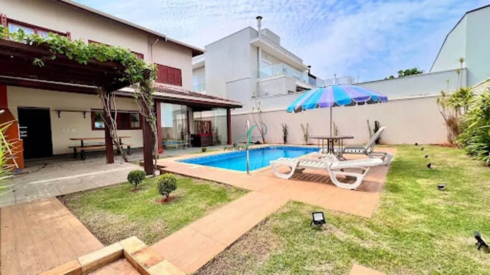 Casa, 4 quartos, 270 m² - Foto 2