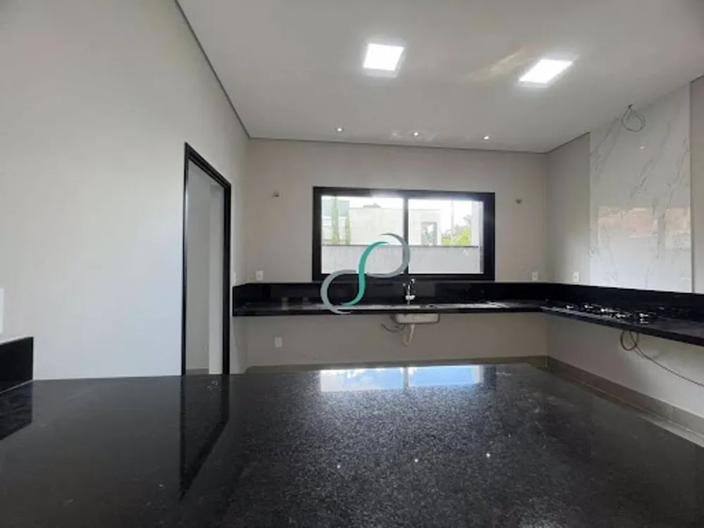 Casa, 3 quartos, 176 m² - Foto 2