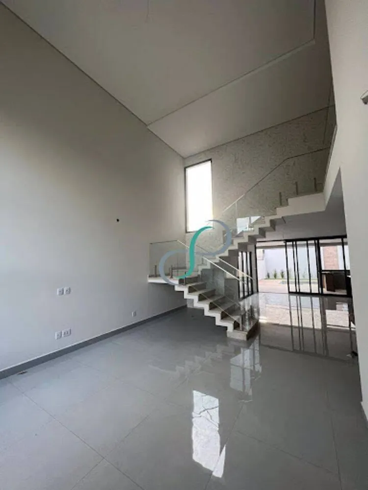 Casa, 4 quartos, 305 m² - Foto 3