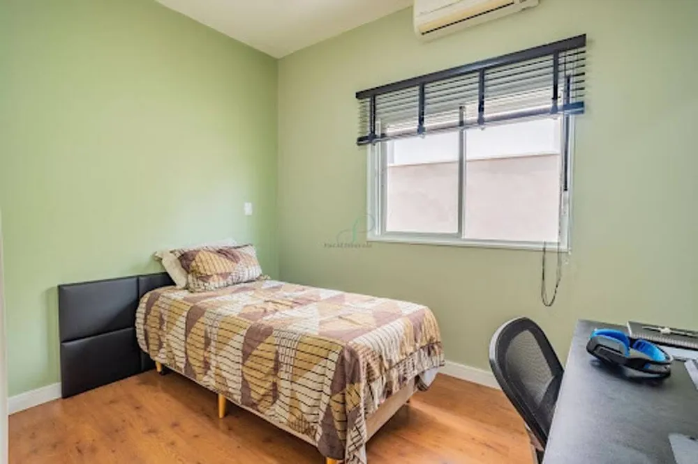Casa, 4 quartos, 237 m² - Foto 3