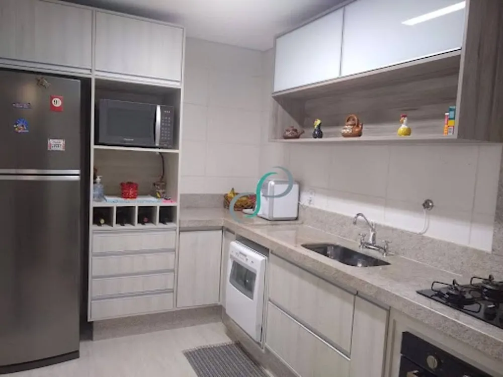 Apartamento, 3 quartos, 2300 m² - Foto 6