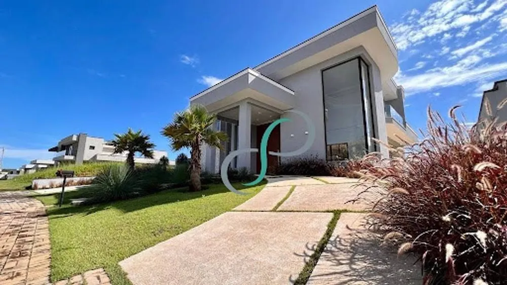 Casa, 4 quartos, 334 m² - Foto 1