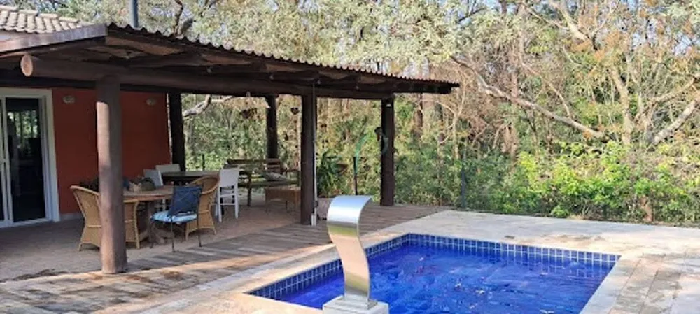 Casa, 3 quartos, 248 m² - Foto 1