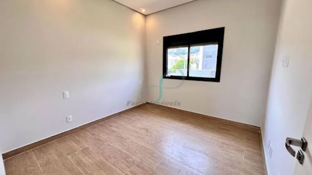 Casa, 3 quartos, 275 m² - Foto 15