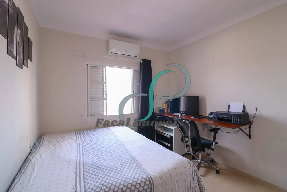 Casa, 3 quartos, 217 m² - Foto 9
