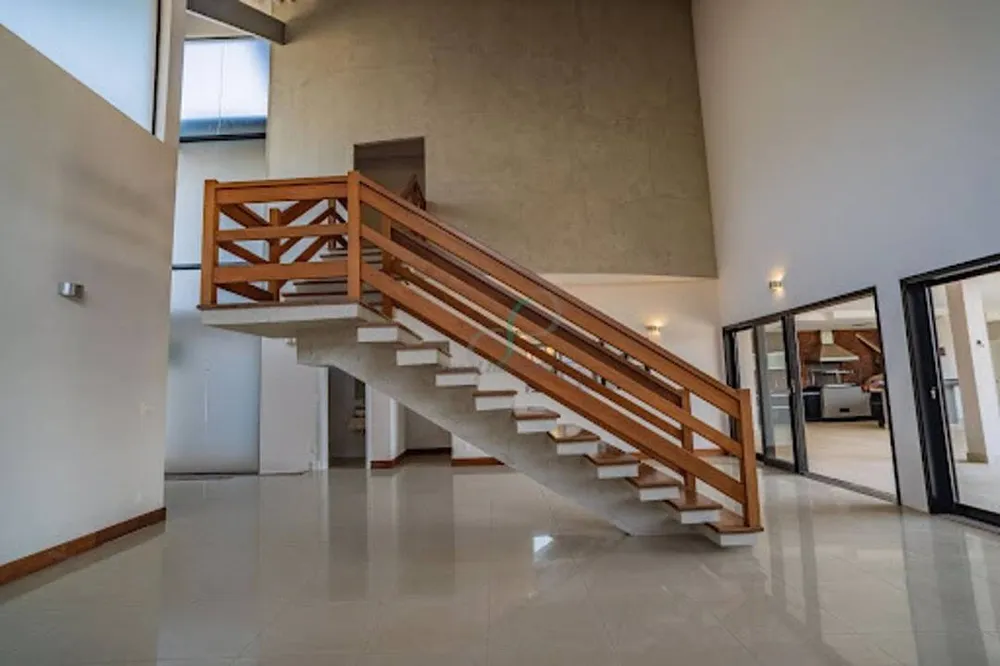 Casa, 5 quartos, 468 m² - Foto 1