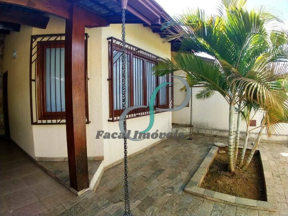 Casa, 3 quartos, 200 m² - Foto 2