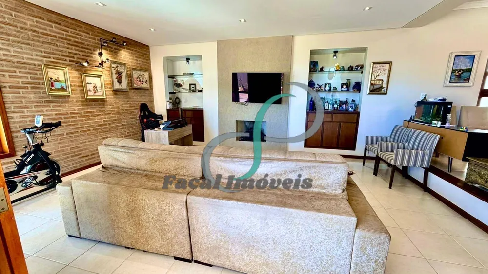 Casa, 3 quartos, 320 m² - Foto 2