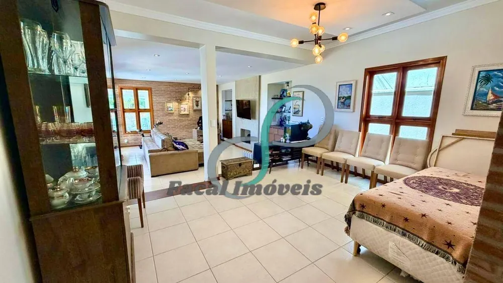 Casa, 3 quartos, 320 m² - Foto 3