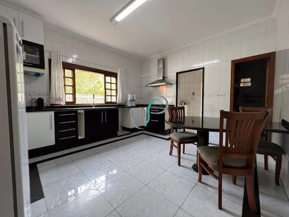 Casa, 5 quartos, 344 m² - Foto 3