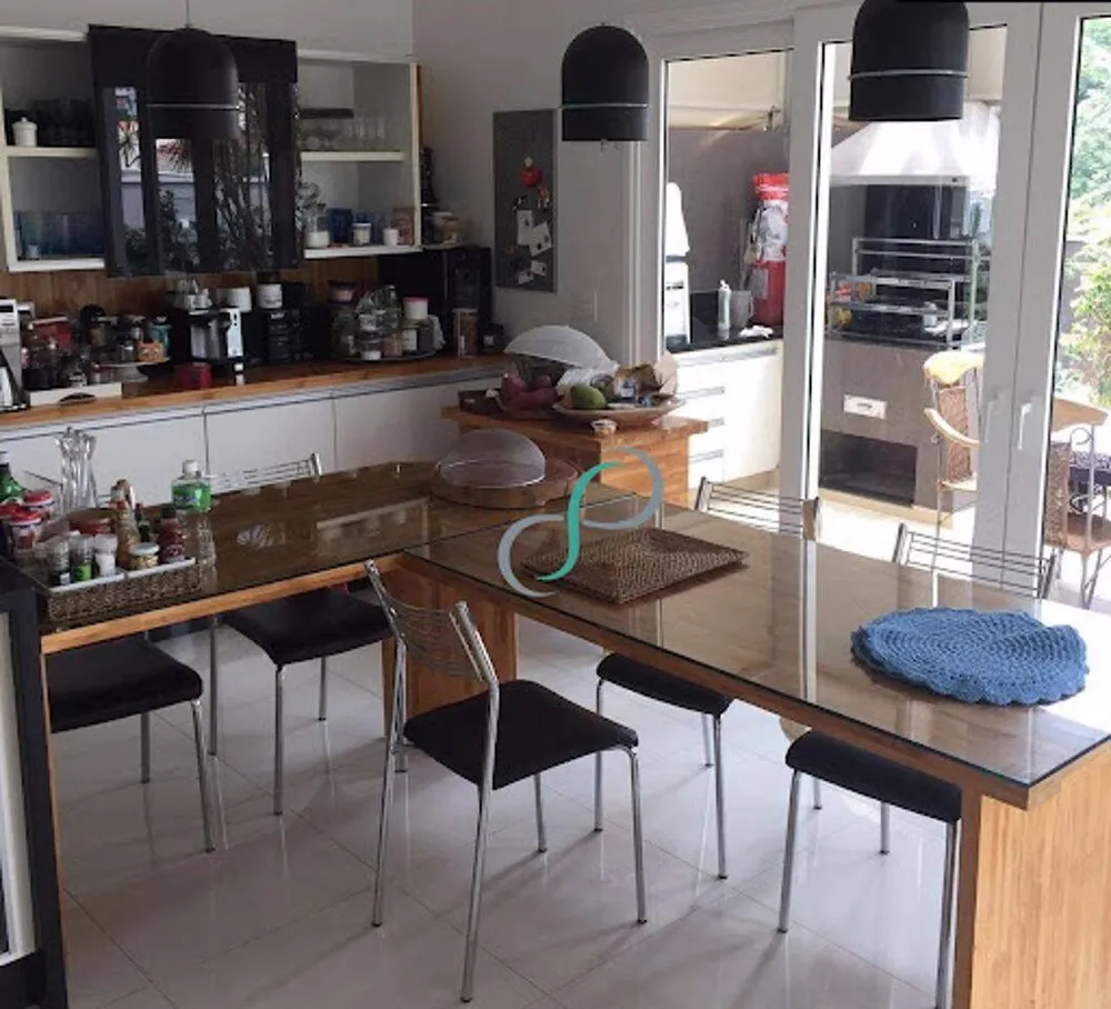 Casa, 3 quartos, 308 m² - Foto 4