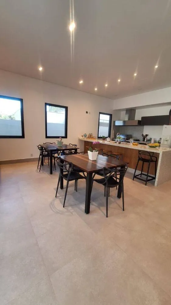Casa, 4 quartos, 372 m² - Foto 2