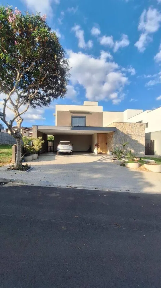Casa, 4 quartos, 372 m² - Foto 1