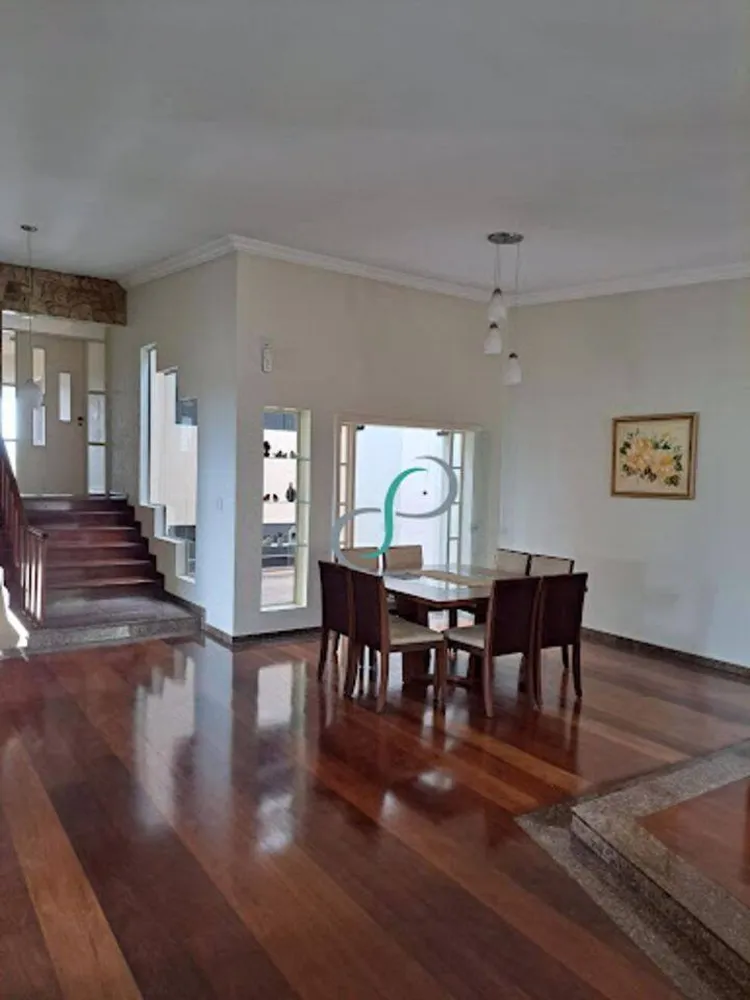 Casa, 4 quartos, 363 m² - Foto 2