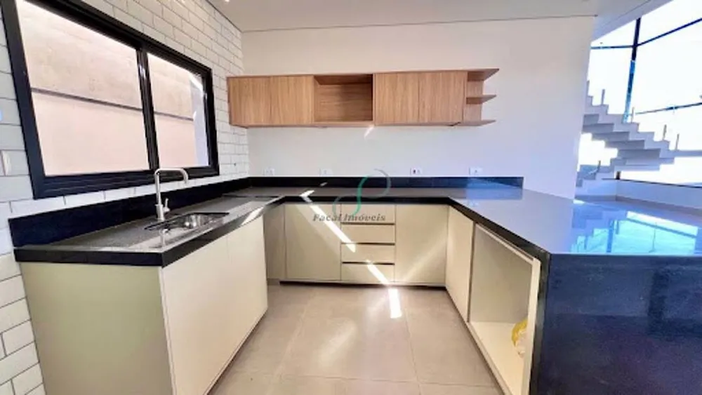 Casa, 3 quartos, 239 m² - Foto 4