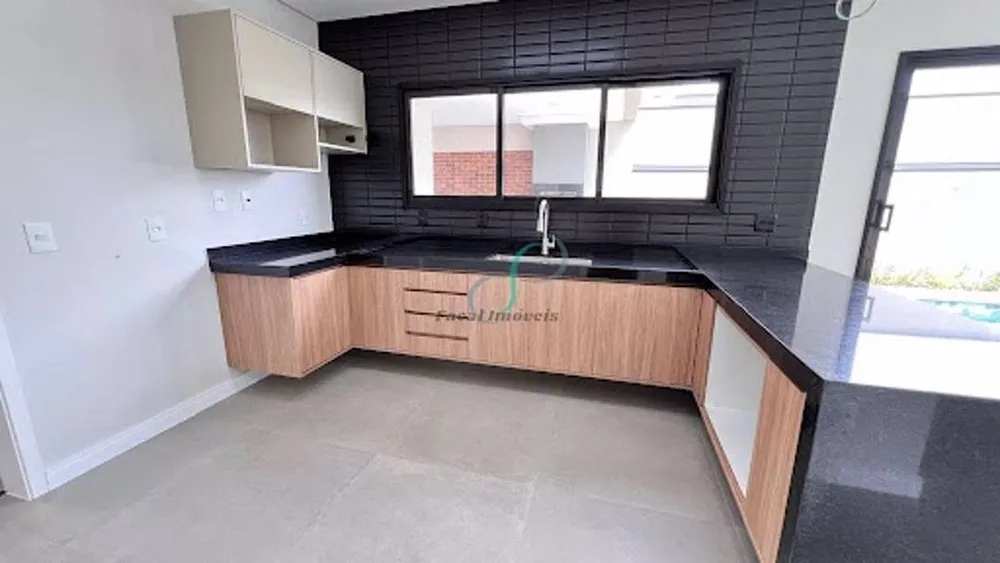 Casa, 3 quartos, 240 m² - Foto 10