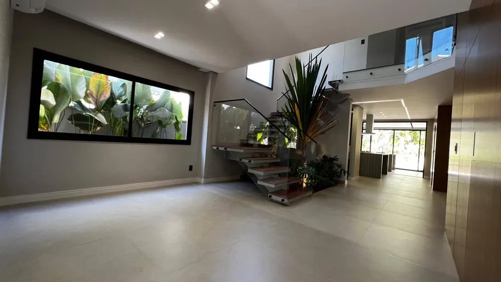 Casa, 4 quartos, 360 m² - Foto 2