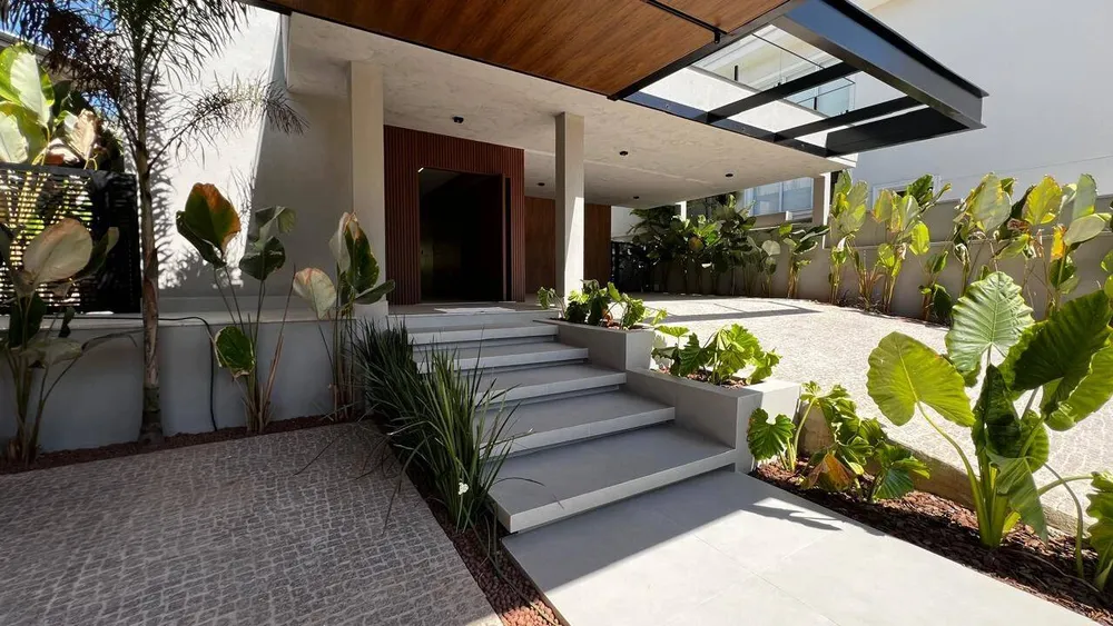 Casa, 4 quartos, 360 m² - Foto 1