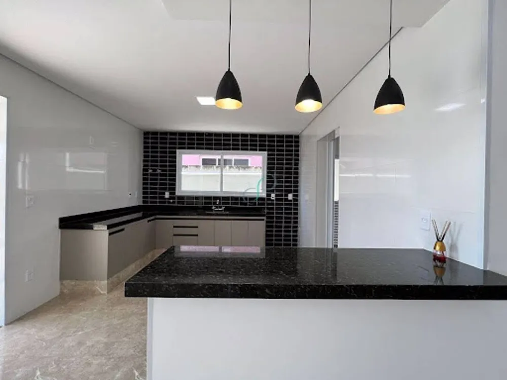 Casa, 3 quartos, 224 m² - Foto 7