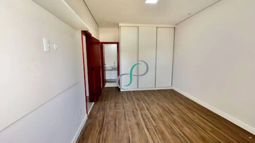 Casa, 3 quartos, 302 m² - Foto 9