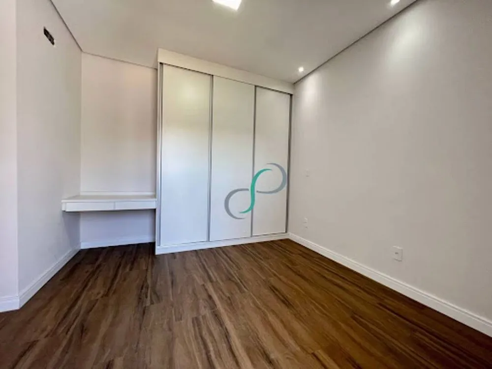 Casa, 3 quartos, 302 m² - Foto 10