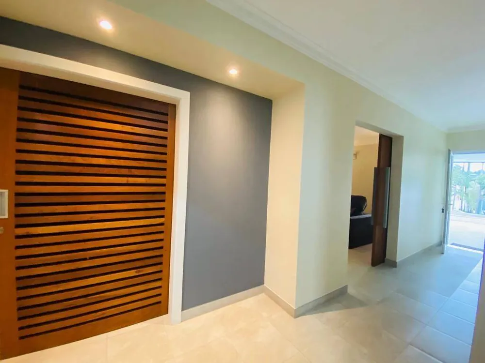 Casa, 4 quartos, 270 m² - Foto 12