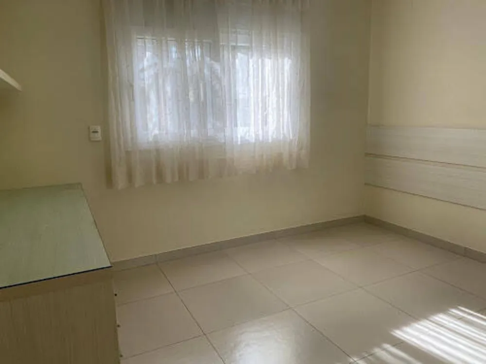 Casa, 4 quartos, 270 m² - Foto 5