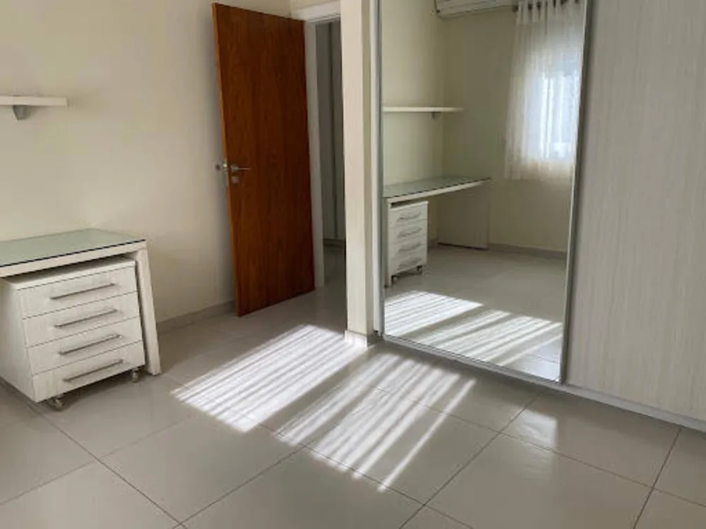 Casa, 4 quartos, 270 m² - Foto 9