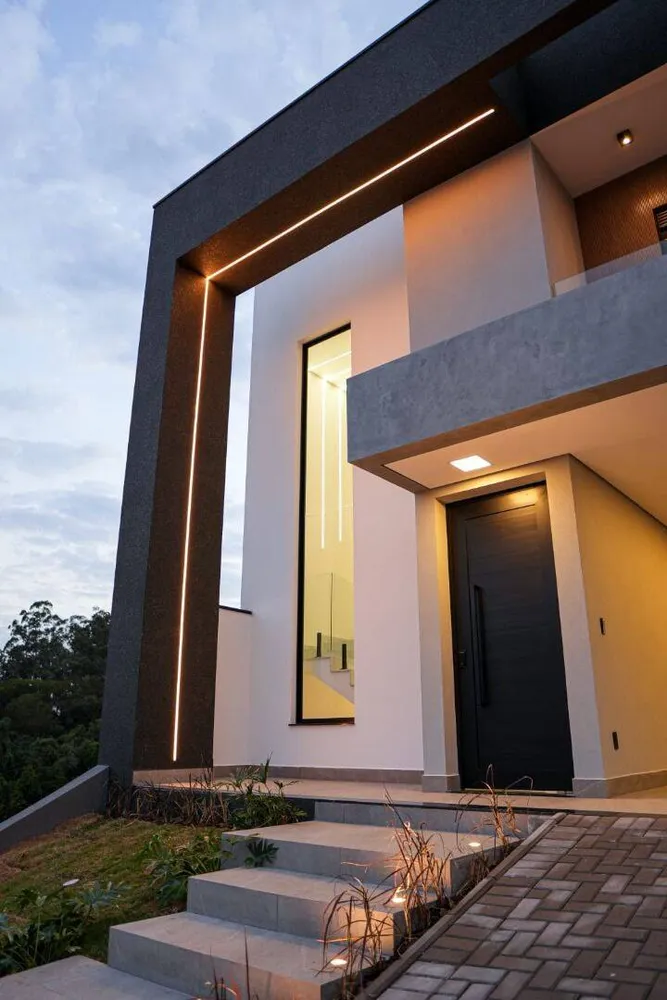 Casa, 3 quartos, 230 m² - Foto 1