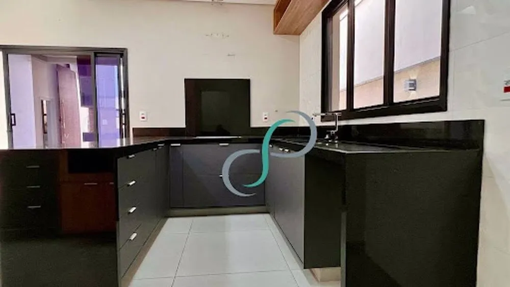 Casa, 3 quartos, 233 m² - Foto 5